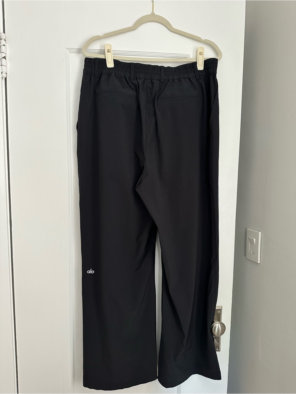 alo High-Waist Pursuit Trouser (Regular Length) - Picture 6 of 8